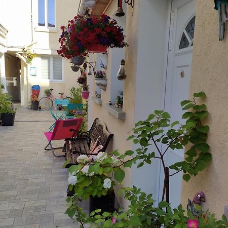 Les Coquelicots Otel Montrouge Dış mekan fotoğraf